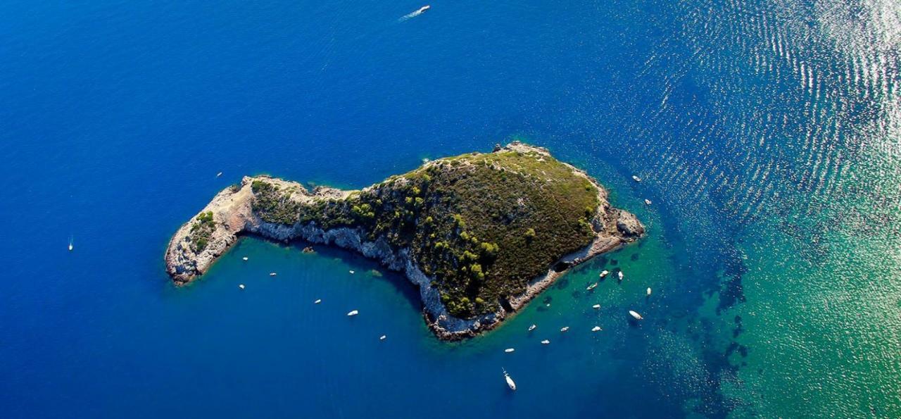 Pensione Verde Luna أوربيتيلو المظهر الخارجي الصورة
